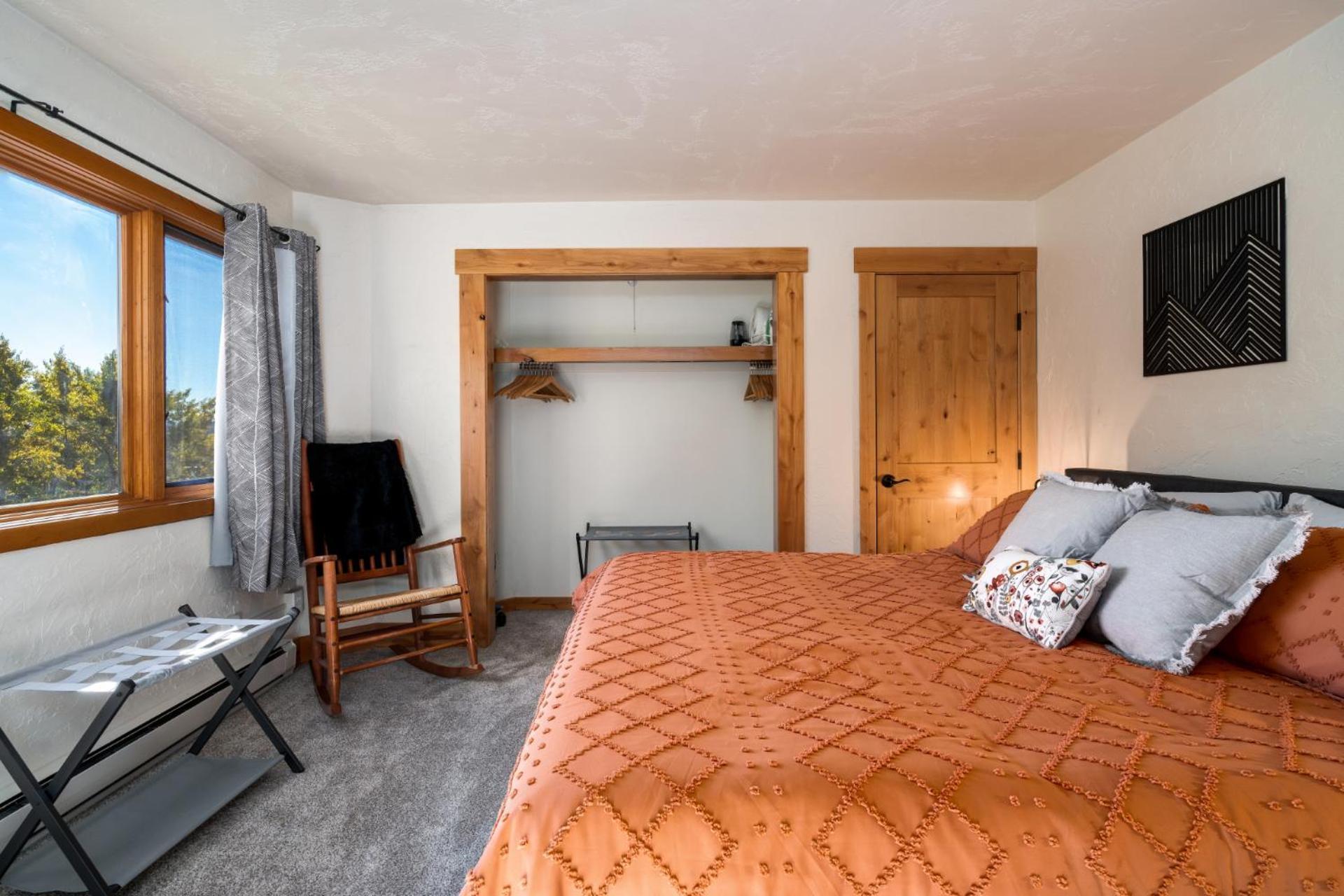 Holiday home In Out, Hot Tub, Gas Grill In Picnic Area Steamboat Springs