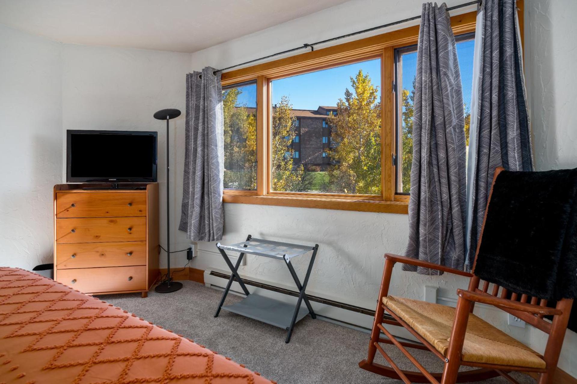 Holiday home In Out, Hot Tub, Gas Grill In Picnic Area Steamboat Springs