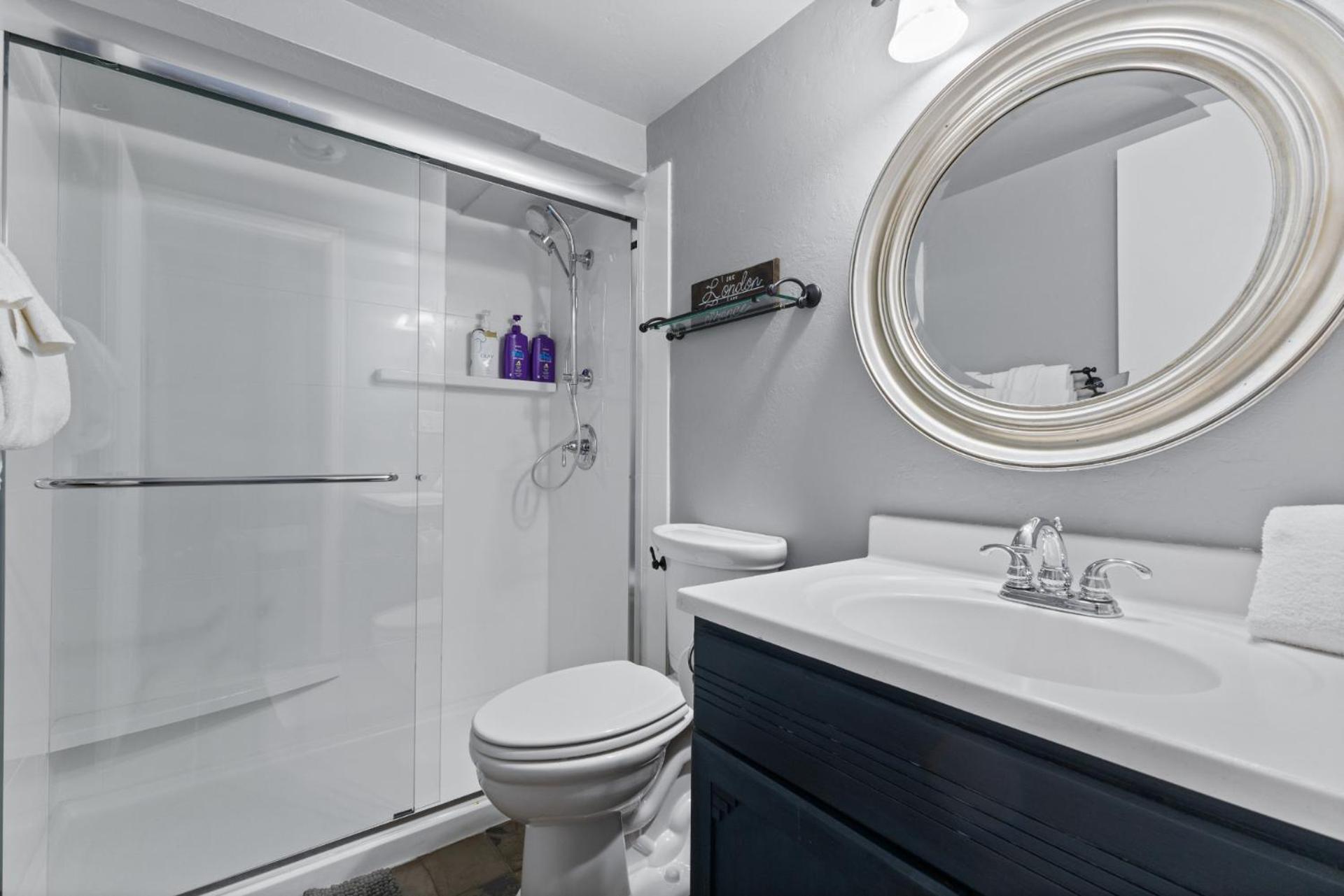 Hot Tub, Great Mountain Views, 3 Bedroom Loft