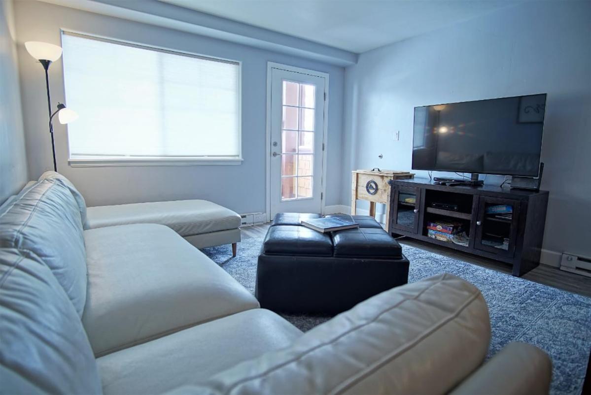 Game Room, Heated Pool, Hot Tubs, Private Washer Dryer Steamboat Springs