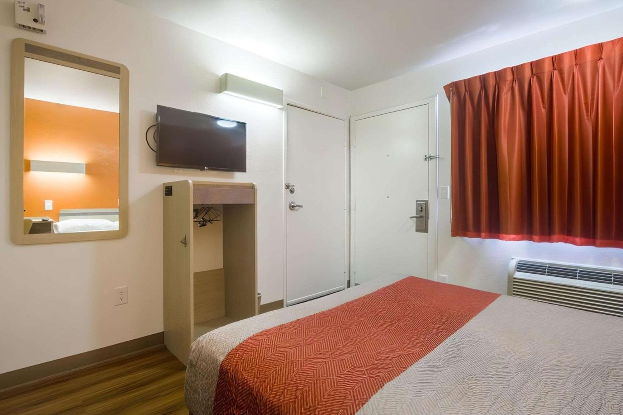 Park By Radisson, 2*