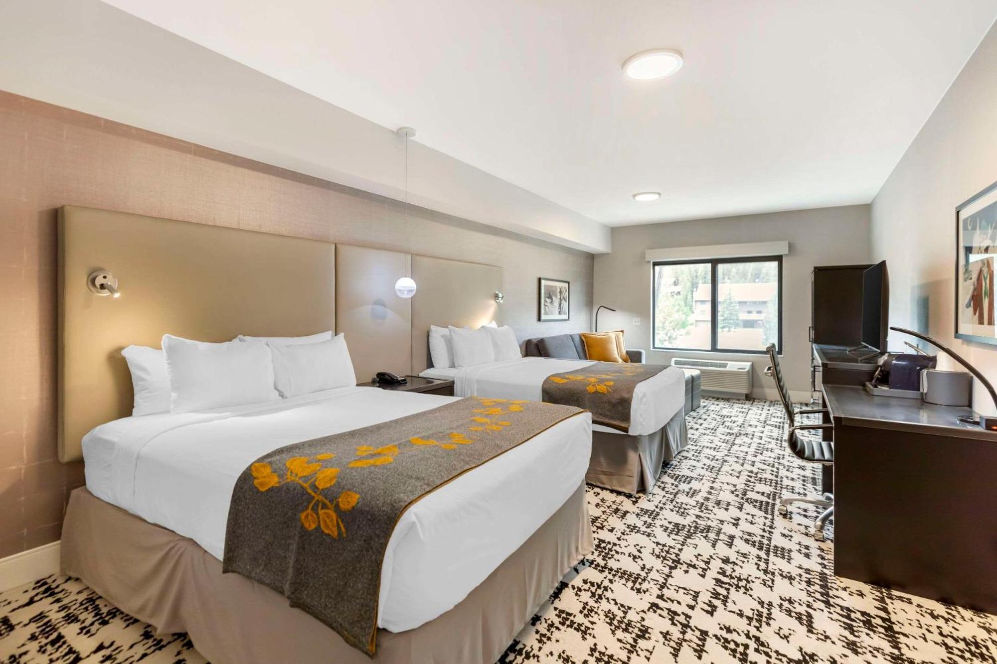 Cambria Copper Mountain Hotel