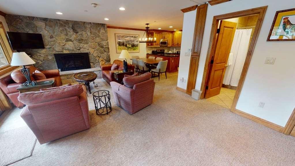 Manor Vail