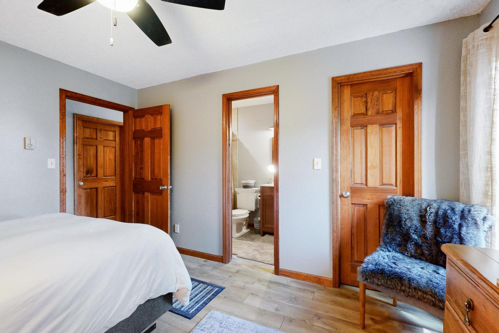 Lakeview Townhome Unit A5 *
