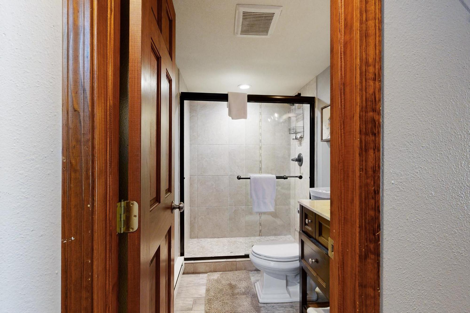 Lakeview Townhome Unit A5 Holiday home