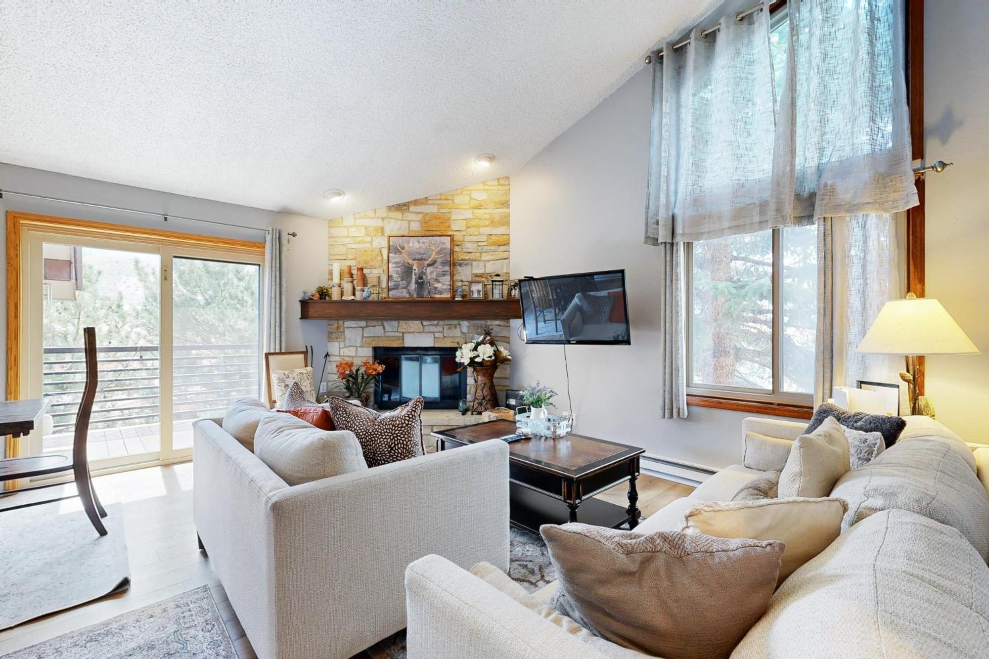 Holiday home Lakeview Townhome Unit A5 Avon