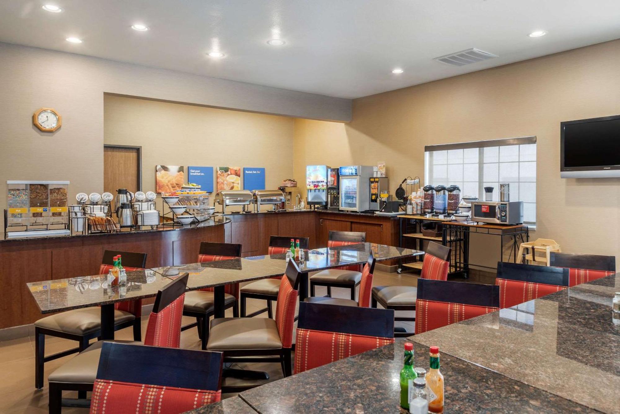 Hotel Comfort &