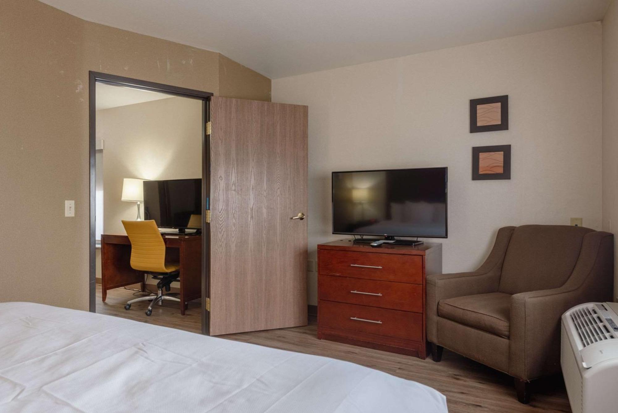 Hotel Comfort & Alamosa