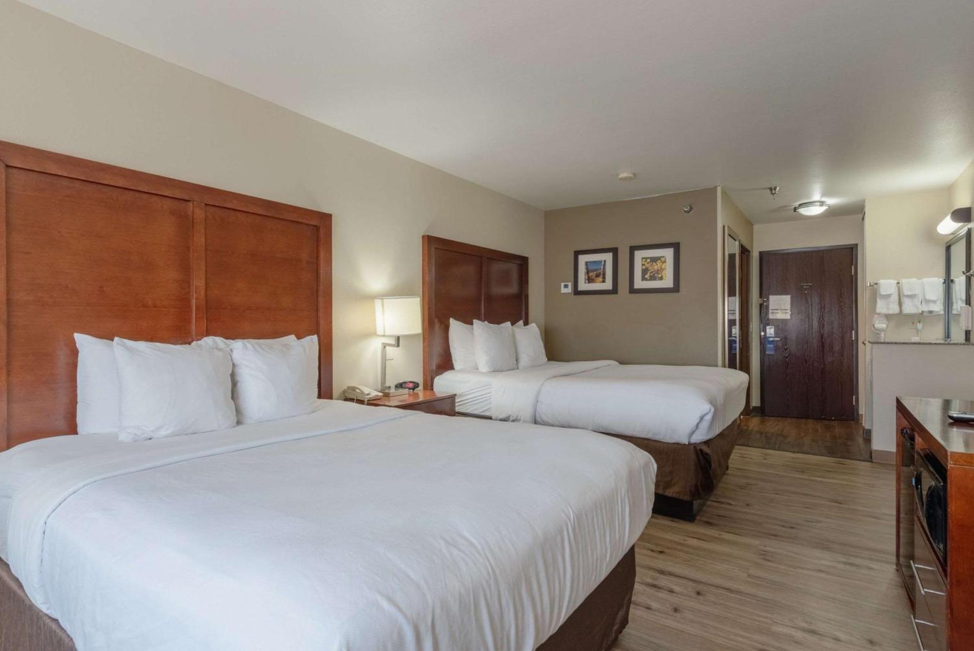 Comfort & Alamosa
