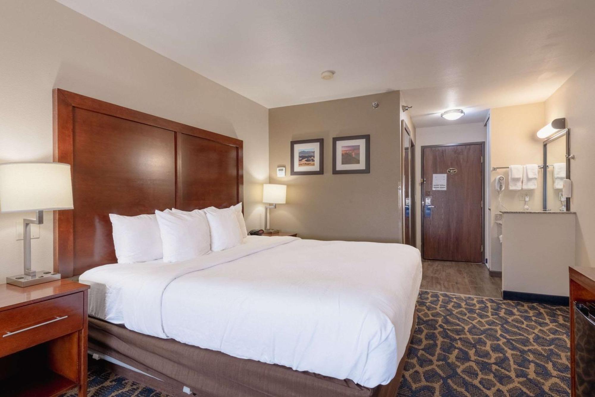 Comfort & 2* Alamosa