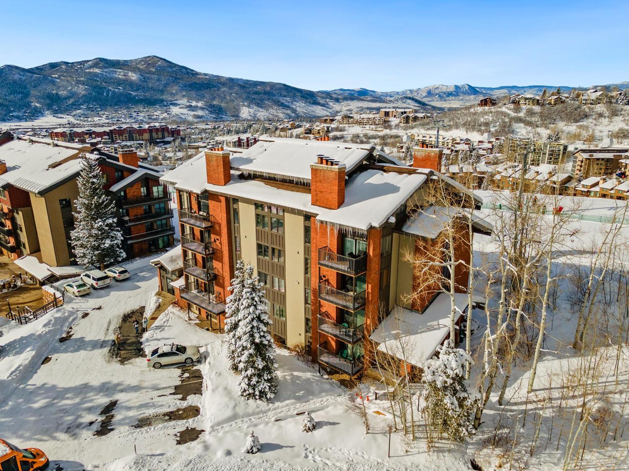 Bear Claw 301 - Ski-in Ski-out Condo! Apartment *