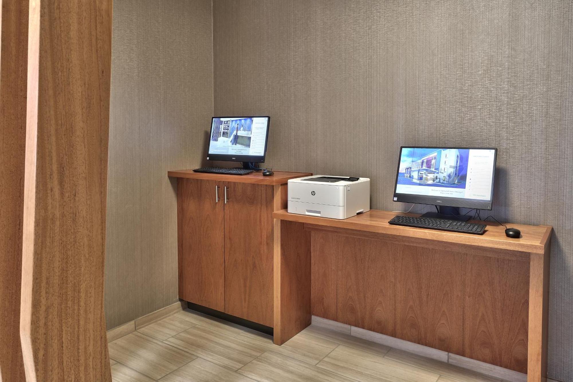 Hotel Springhill 3*