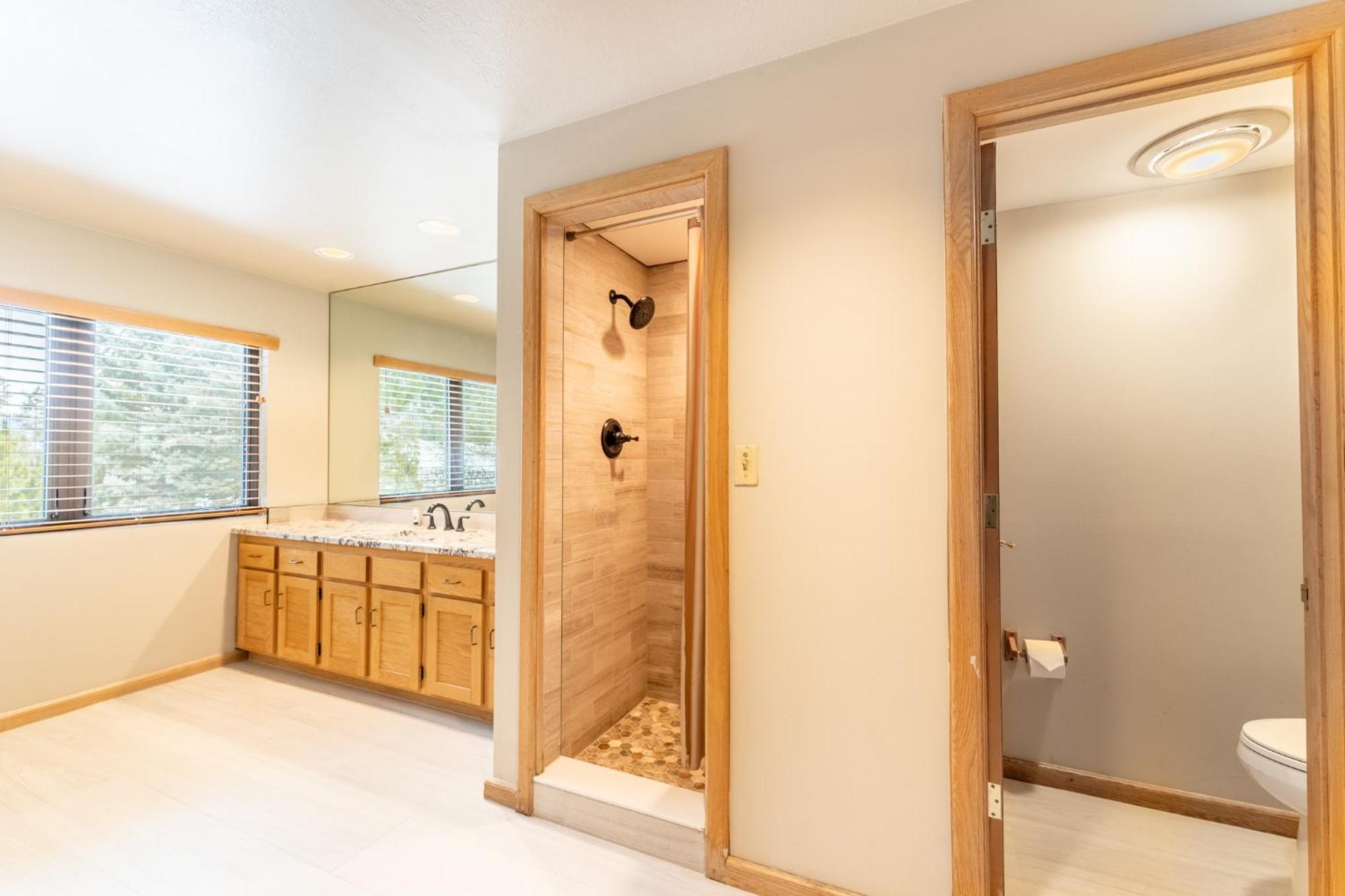 Holiday home 203 Gentian Road