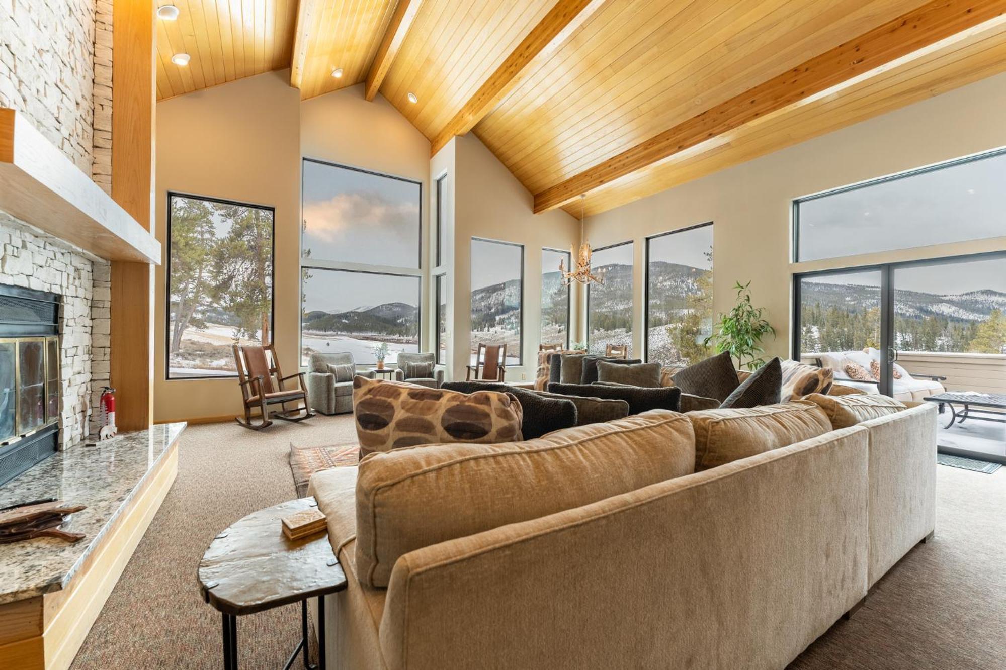 203 Gentian Road Holiday home