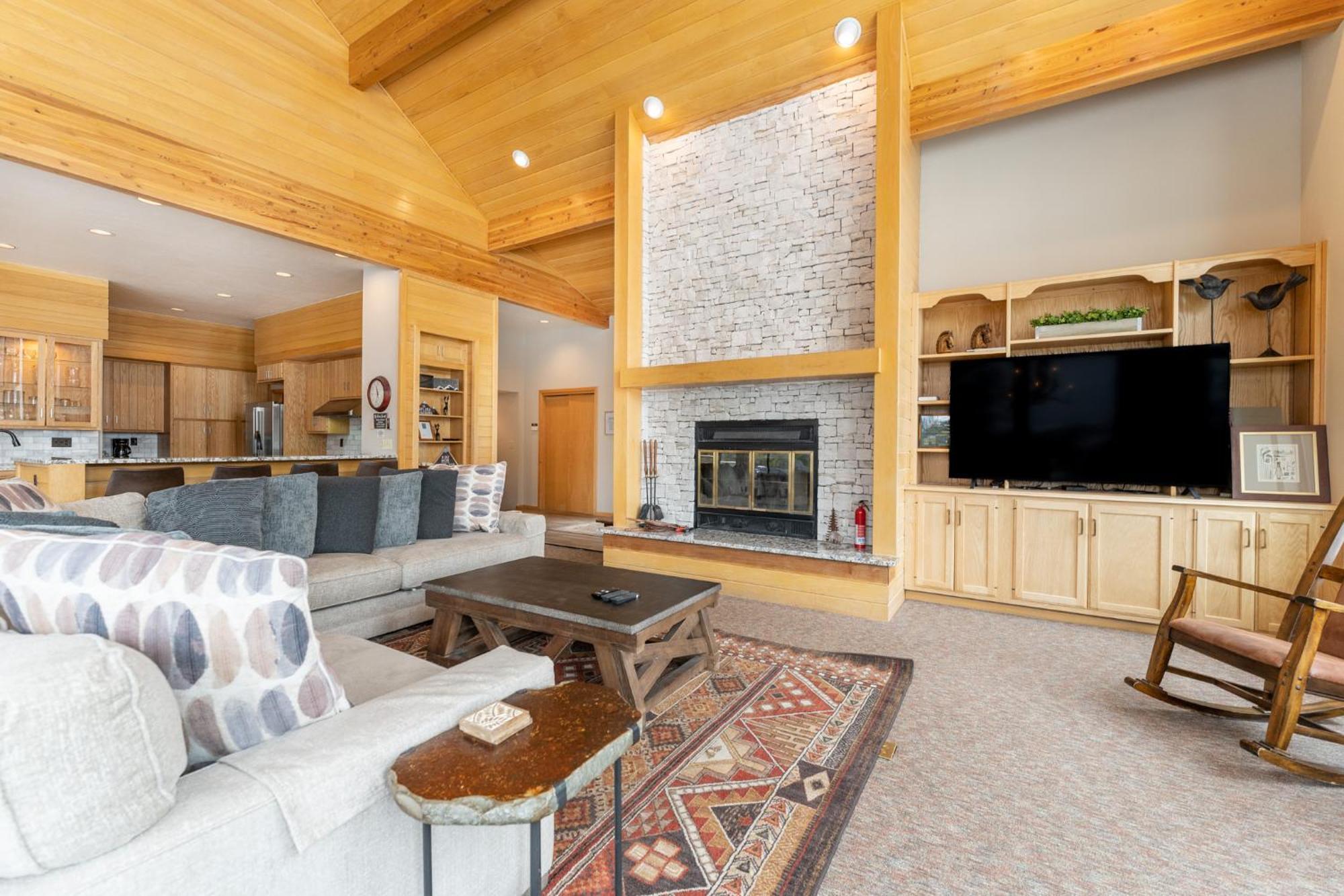 Holiday home 203 Gentian Road *