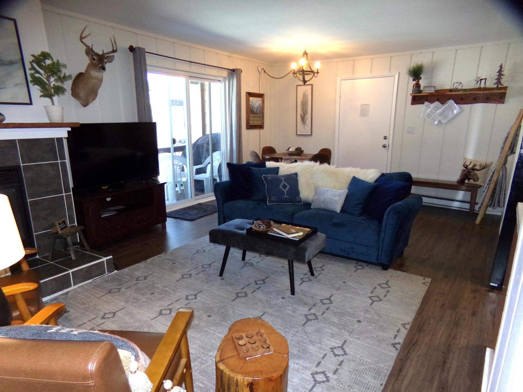 Apartment 3 Bed 2 Bath Brcr Blue River