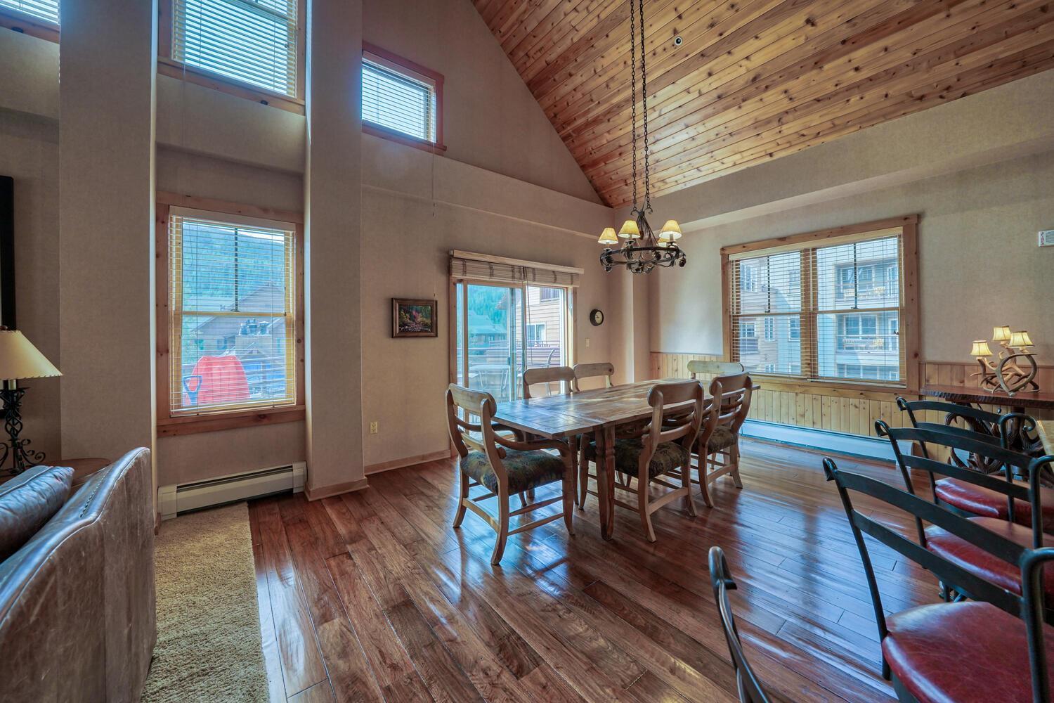 Buffalo 2 Bed 2 Ba Blcd2 Apartment