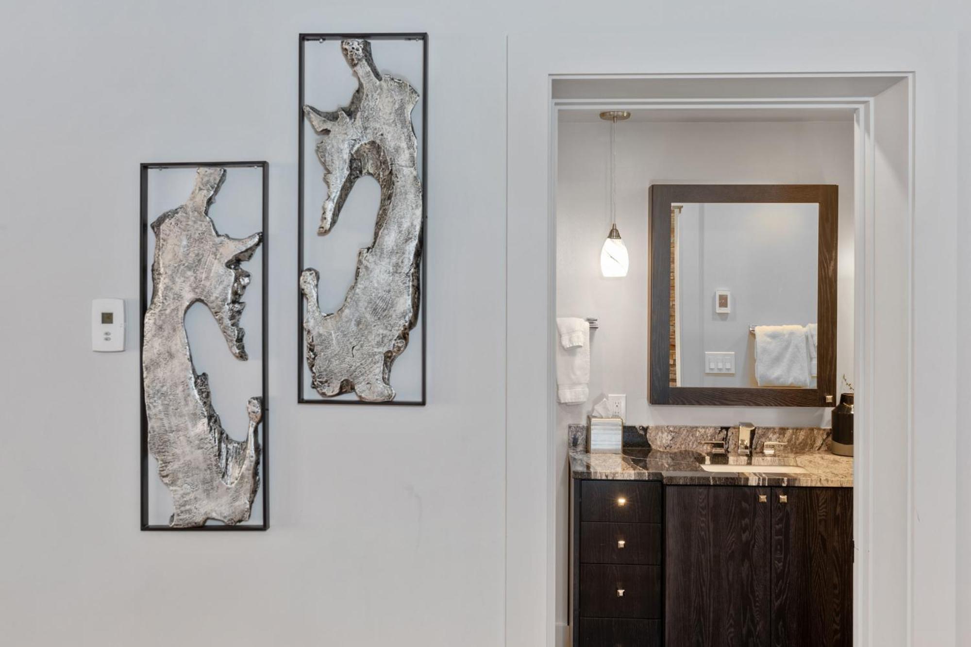 Luxurious1br In Town And Steps To The Gondola Holiday home *