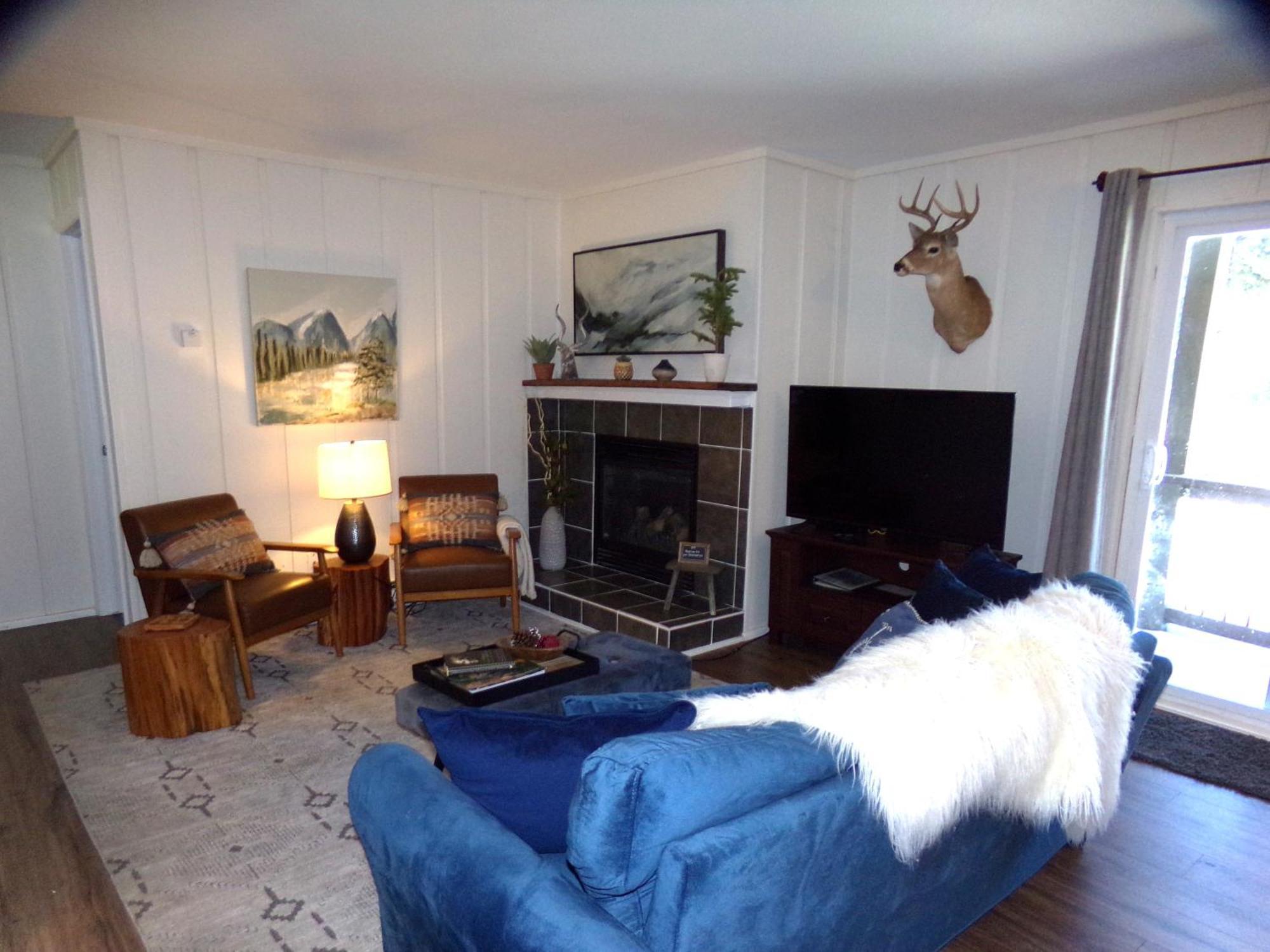 Apartment 3 Bed 2 Bath Brcr