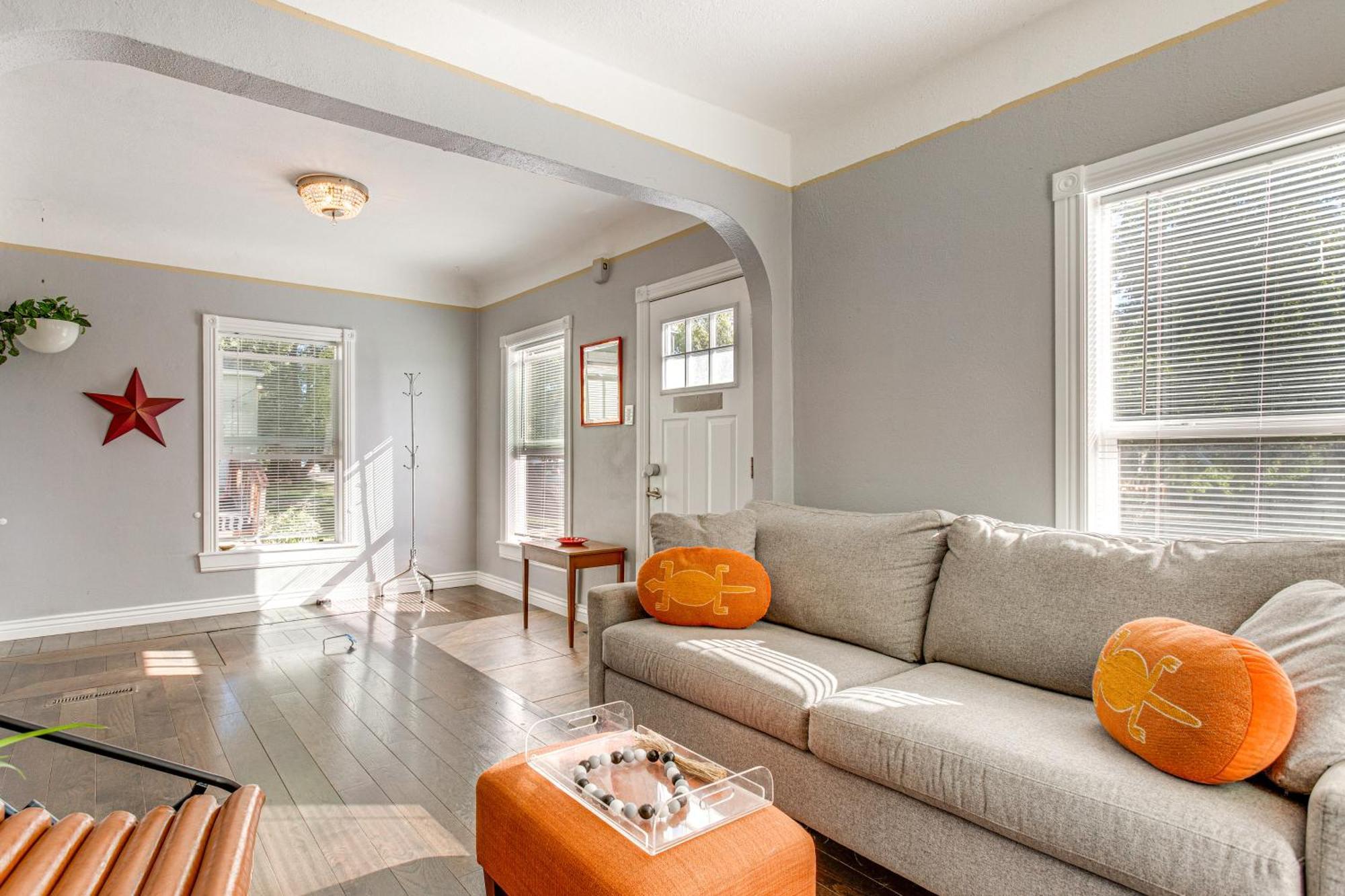 Dog-friendly Near Hospitals And Red Rocks! * Englewood