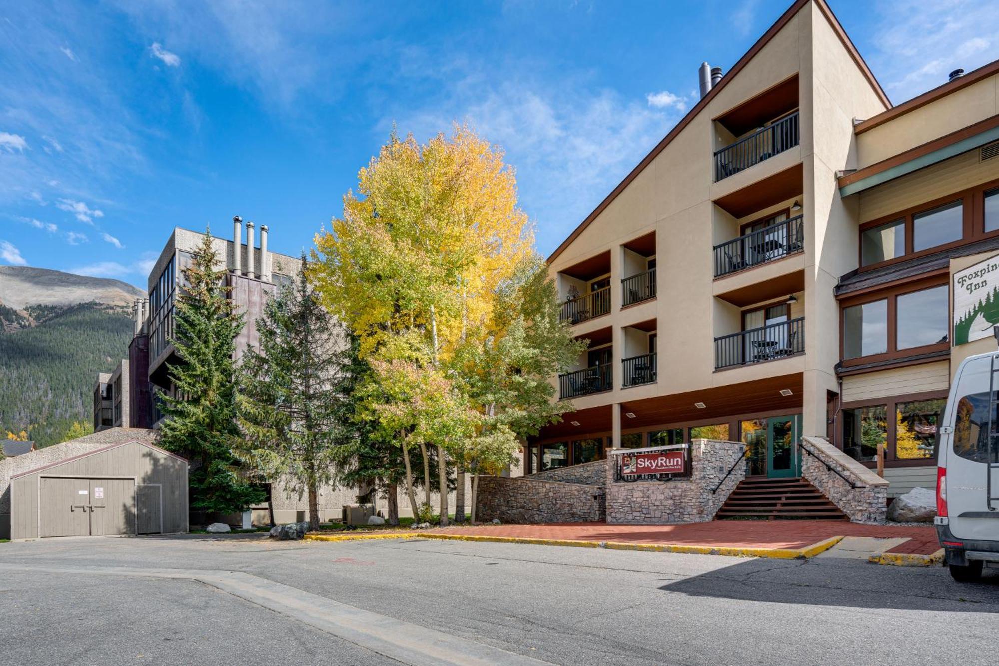 Cozy Copper Mountain - Walk To Lift! * Frisco