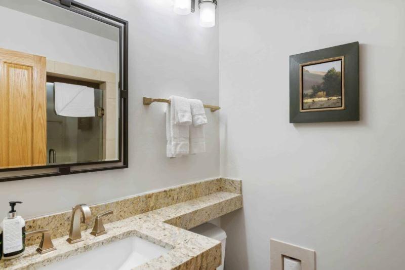 Highlands Westview 209 By East West Hospitality Apartment *