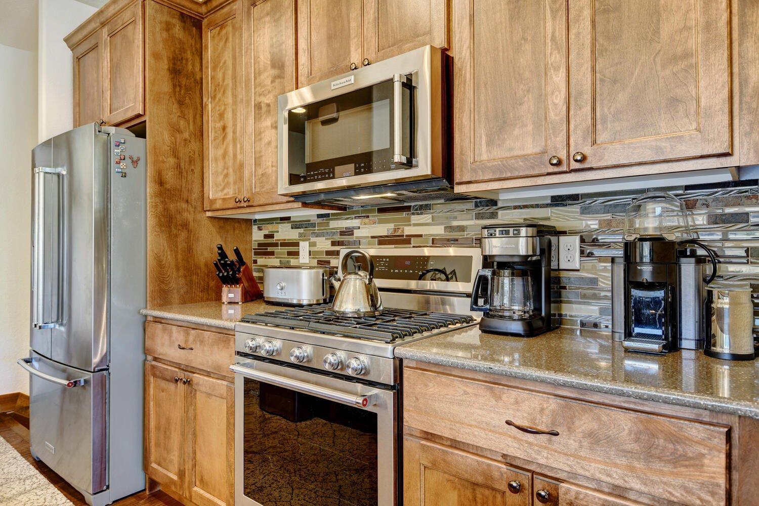 New Luxury Mountain 89 Hot Tub Great Views Price 500 Dollars Free Activities Daily * Fraser