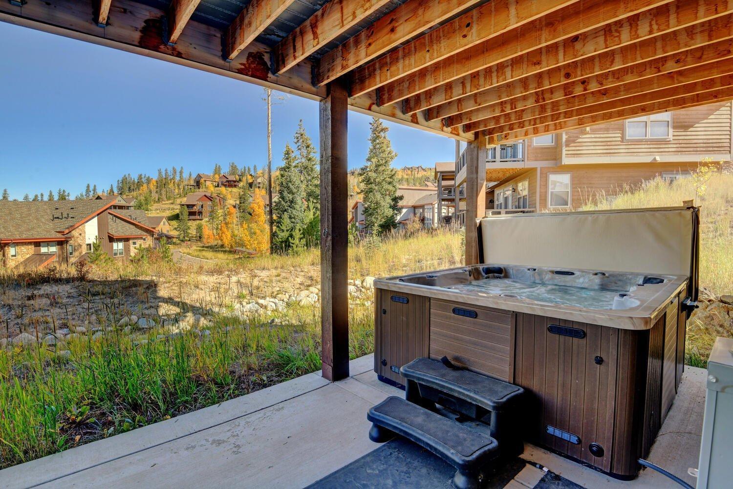 New Luxury Mountain 89 Hot Tub Great Views Price 500 Dollars Free Activities Daily * Fraser