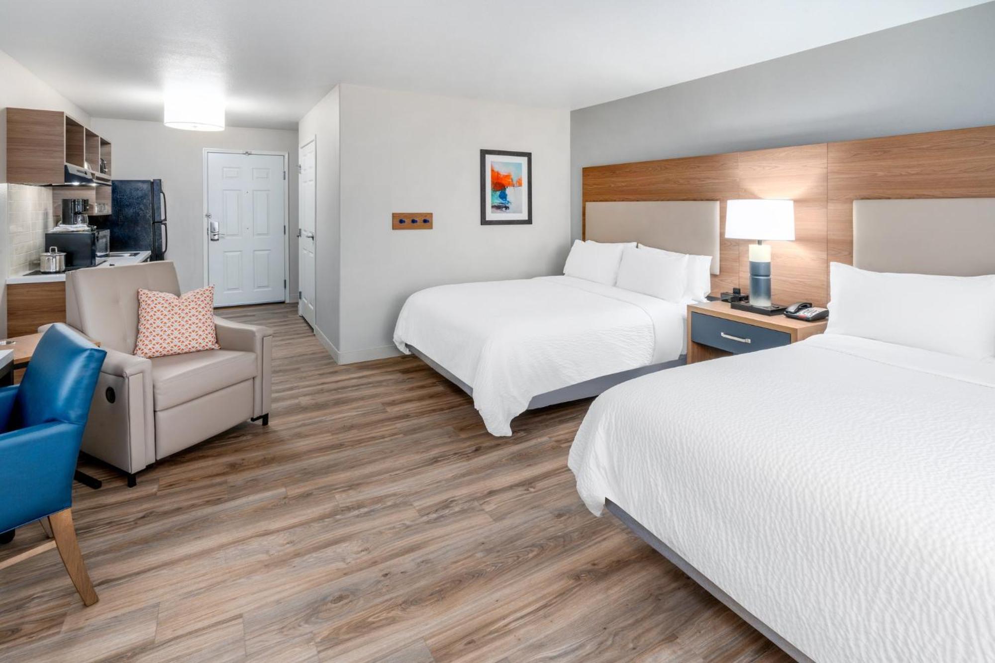 Candlewood Denver Northeast - By Ihg 2*