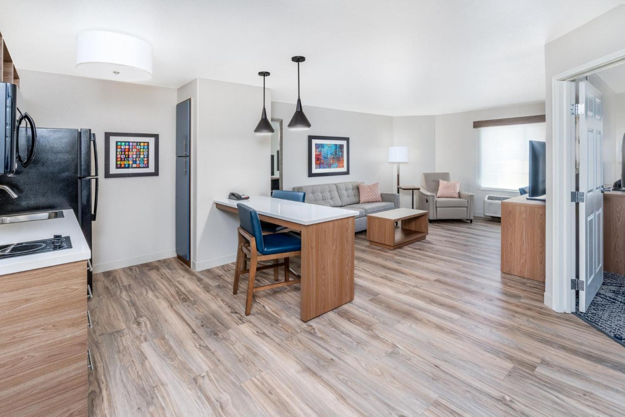 Hotel Candlewood Denver Northeast - By Ihg Brighton