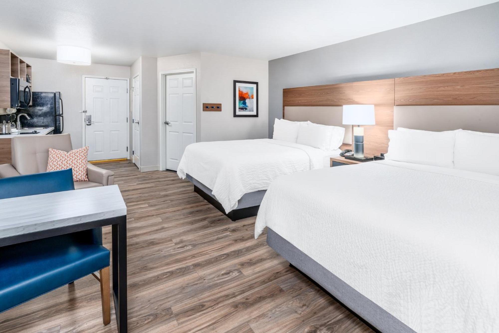 Candlewood Denver Northeast - By Ihg Brighton