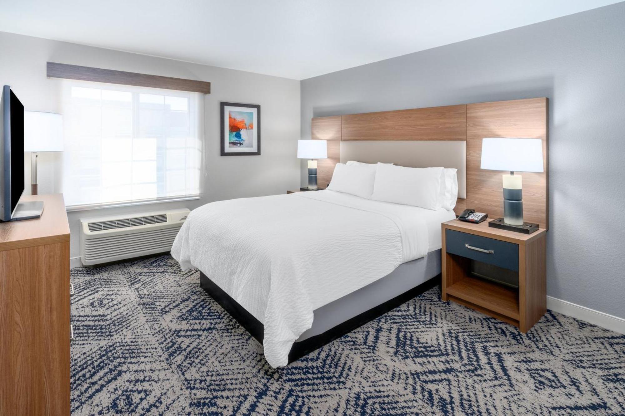 Candlewood Denver Northeast - By Ihg Brighton