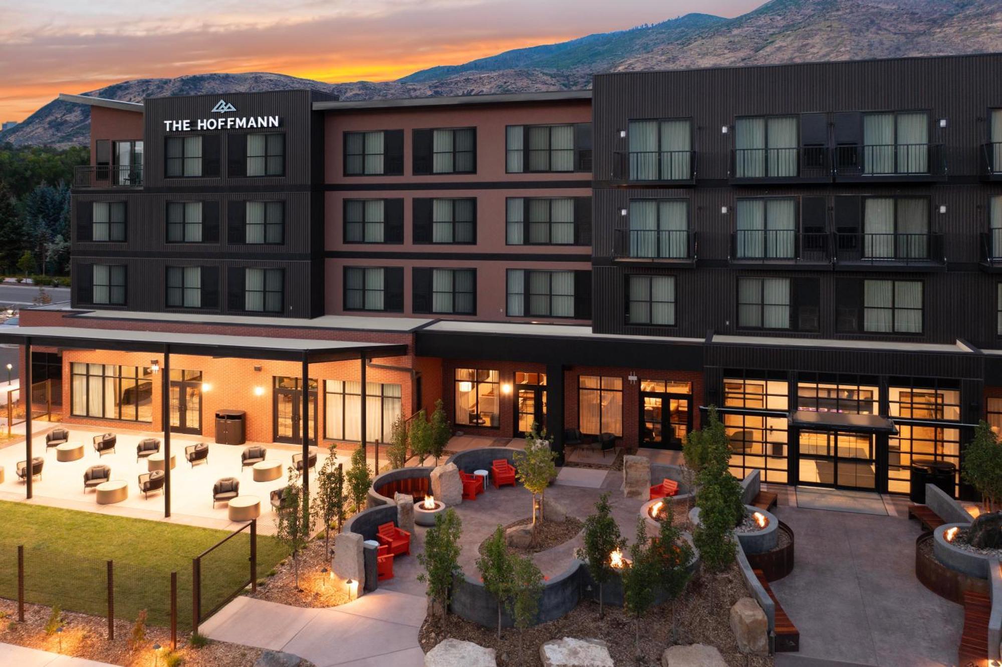 Hotel The Hoffmann Aspen Tapestry Collection Hilton Basalt