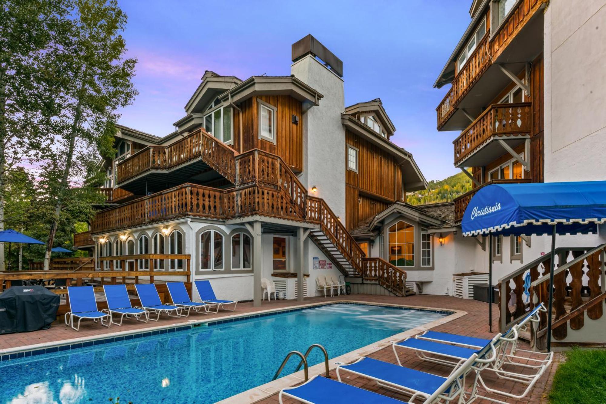 Christiania Resort 3*