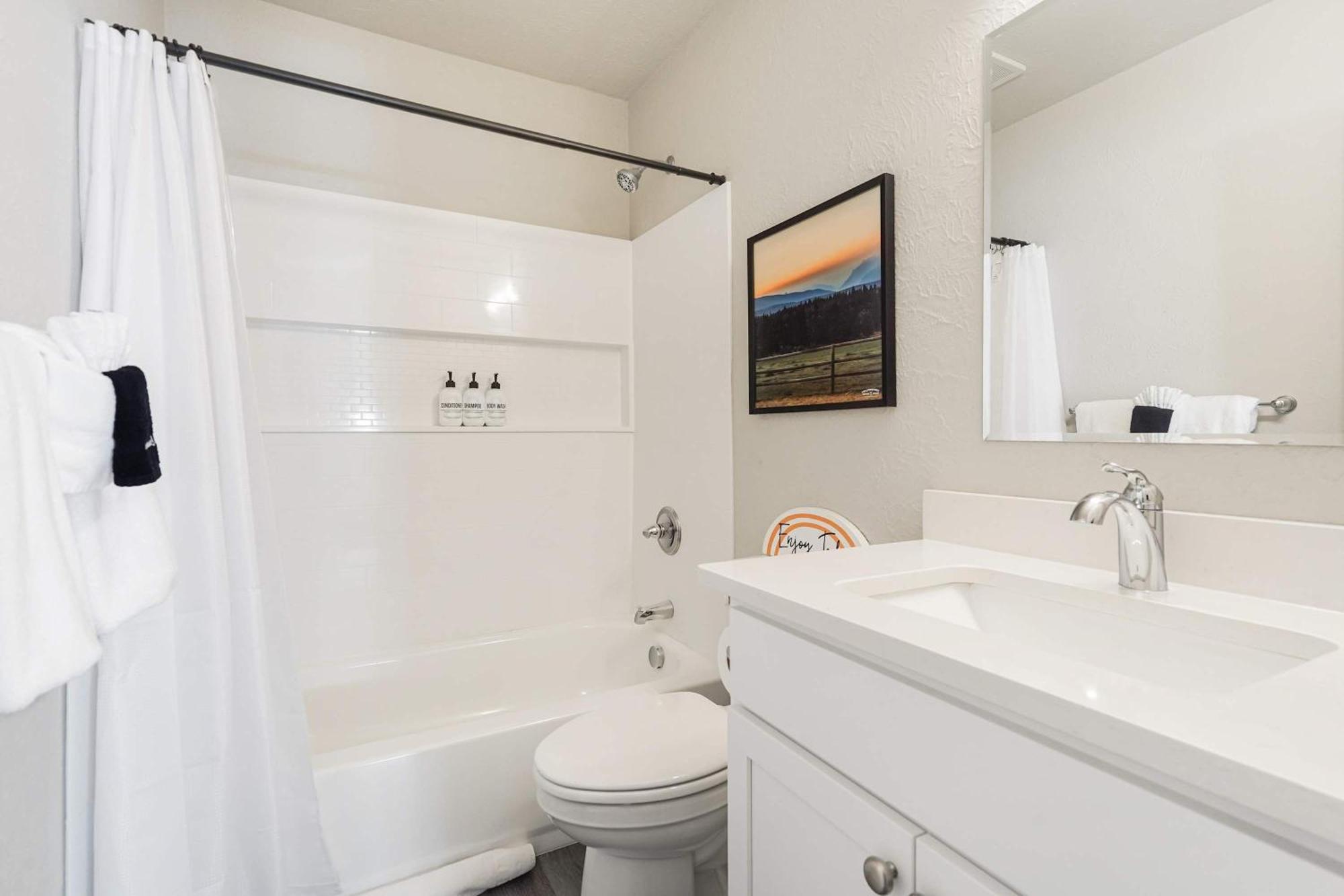 Newly Built 3bd Retreat W Mtn Views & Game * Colorado Springs
