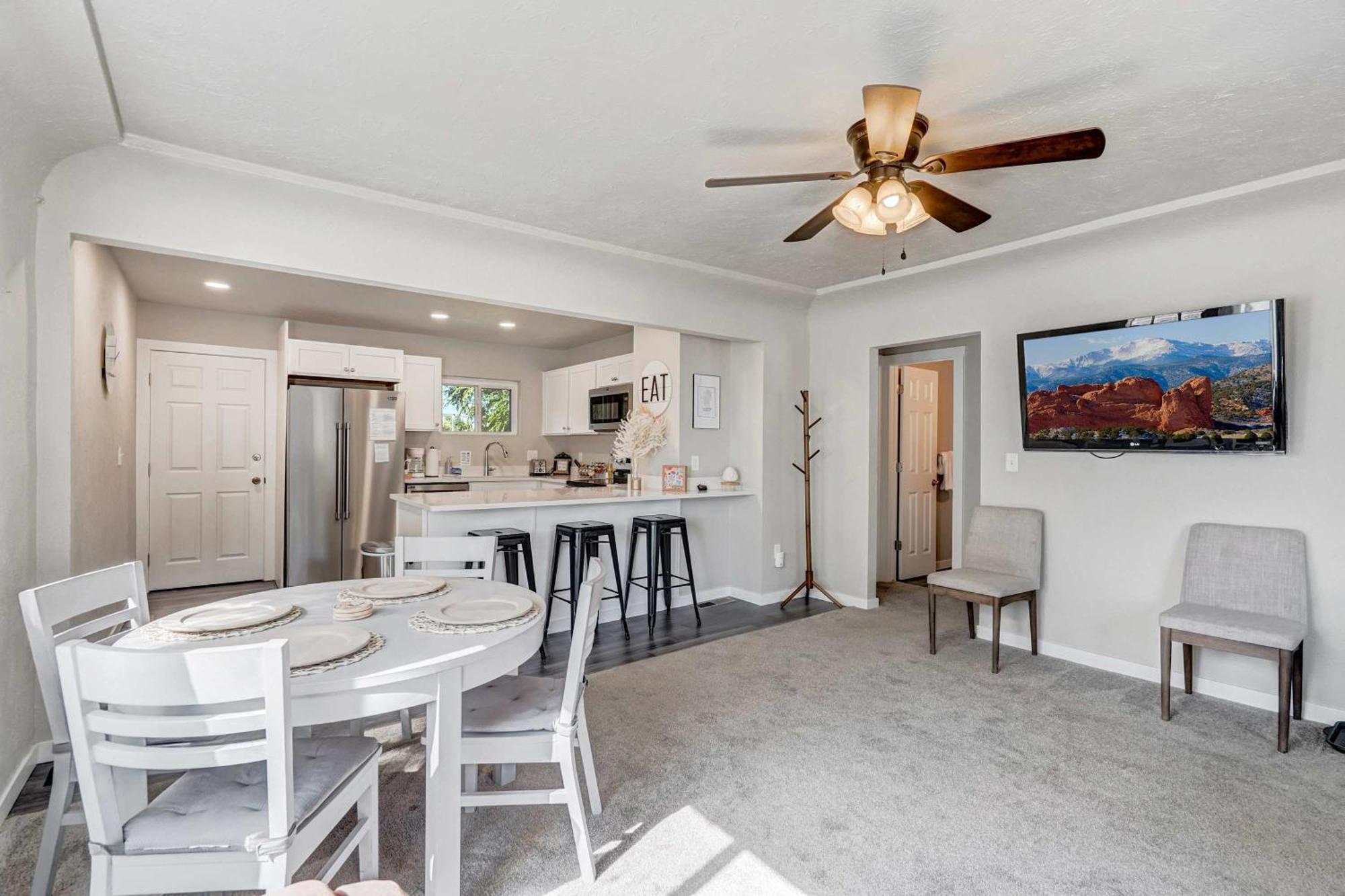Newly Built 3bd Retreat W Mtn Views & Game *