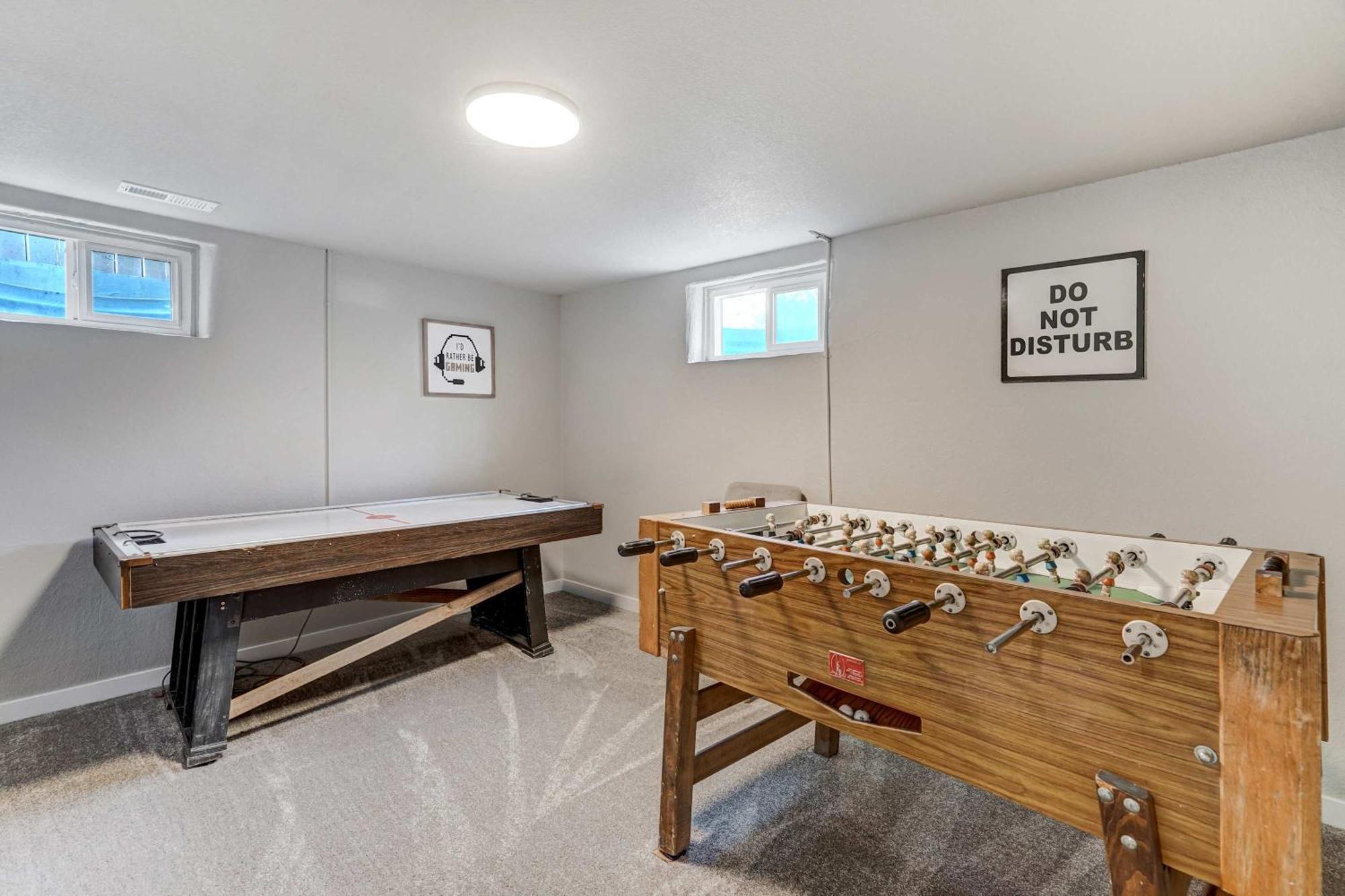 Newly Built 3bd Retreat W Mtn Views & Game Colorado Springs