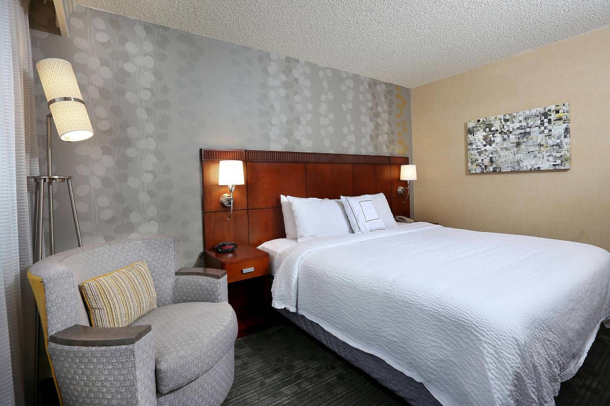Courtyard By Marriott Cherry Creek DEN