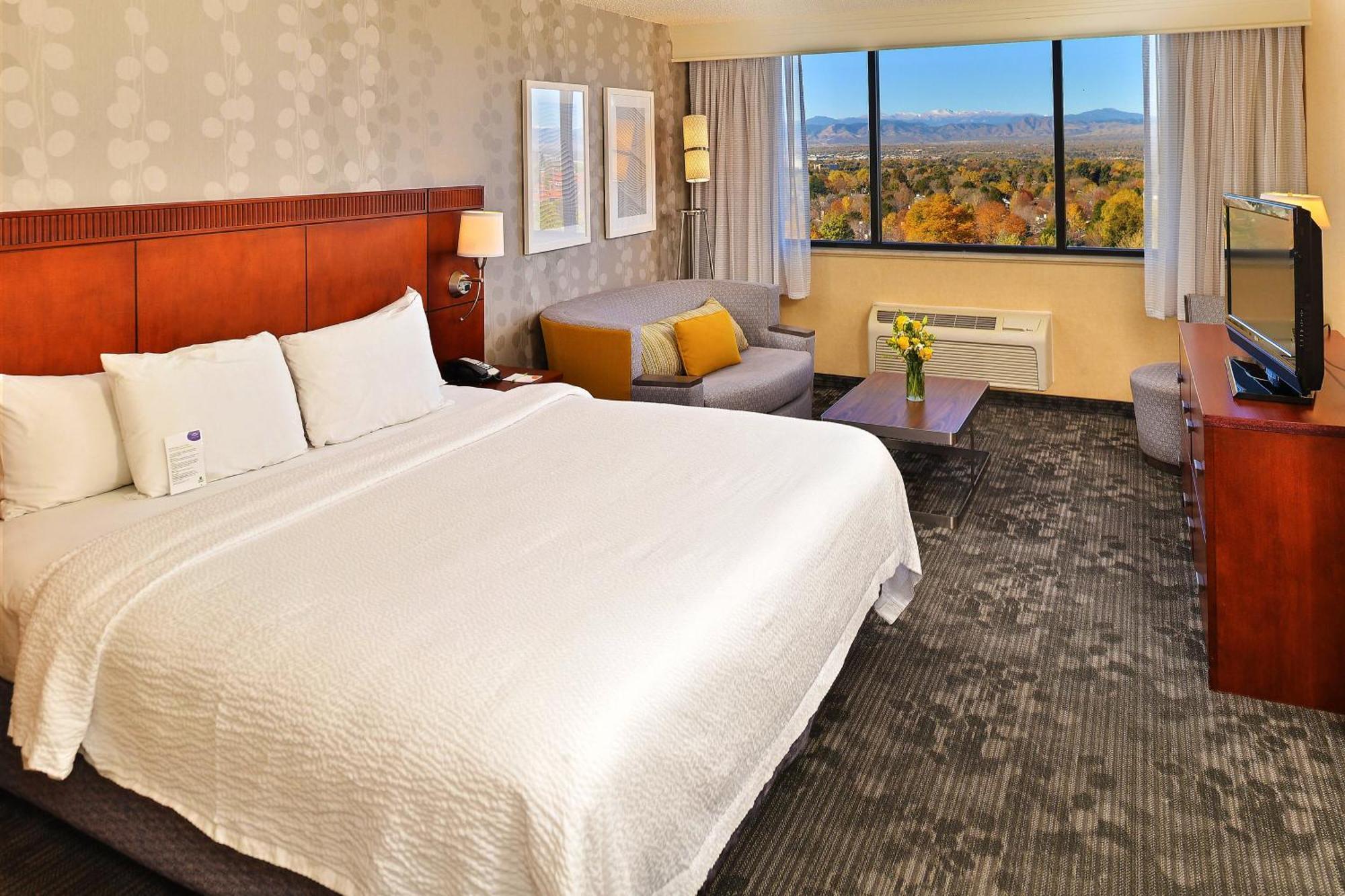 Courtyard By Marriott Cherry Creek DEN