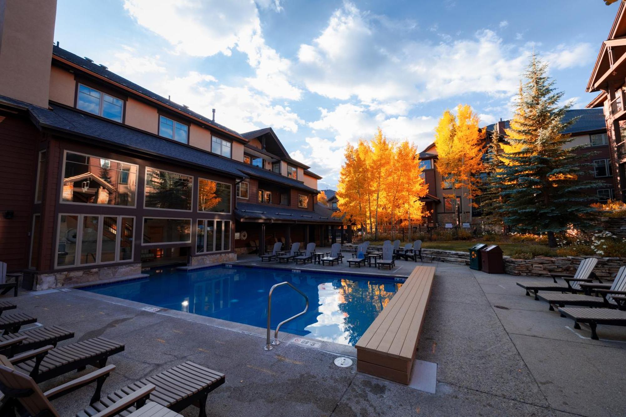 Apartment & Summer 1br 2beds With Parking & Amenities