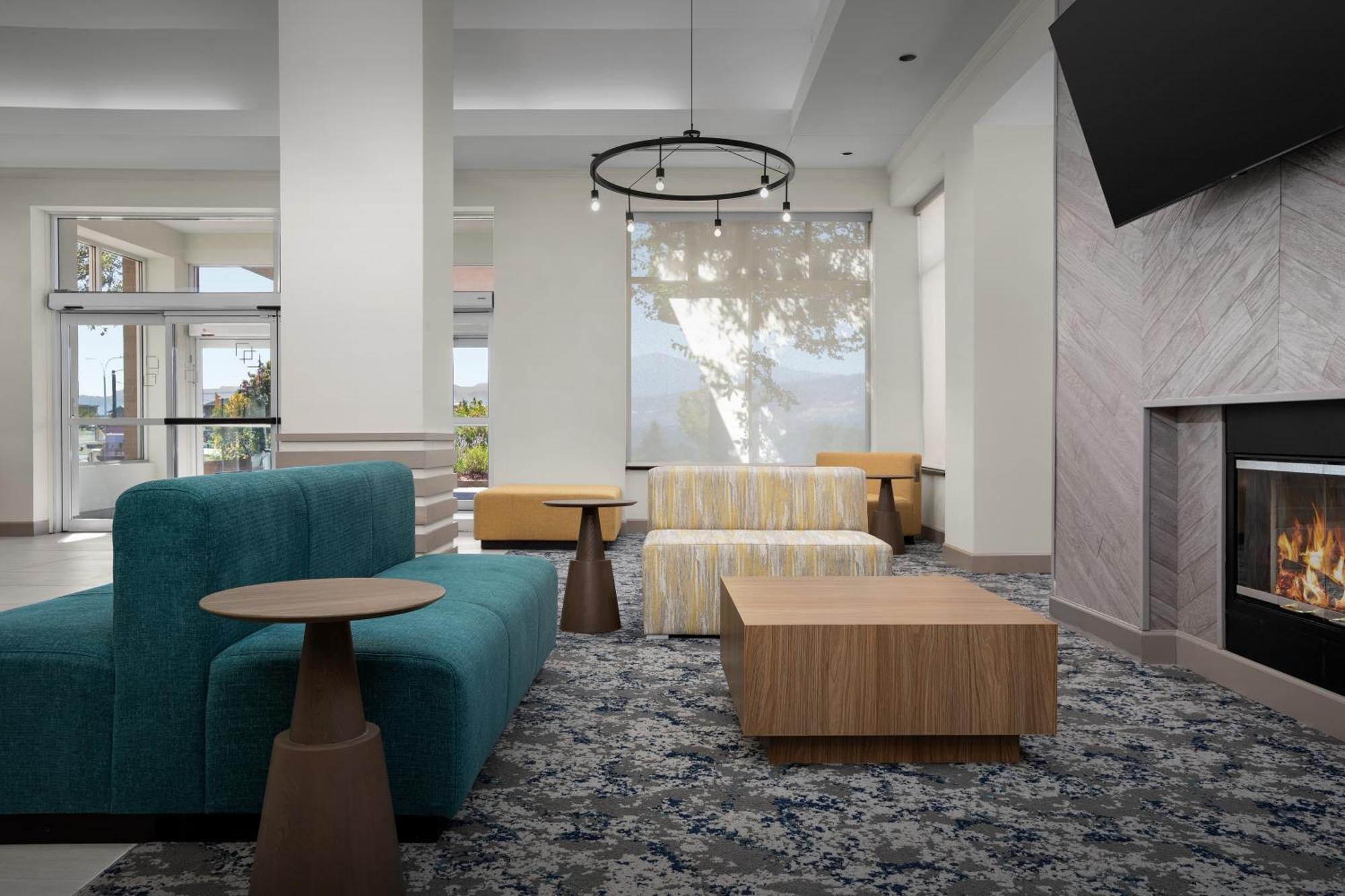 Hotel Hilton Garden North 3*