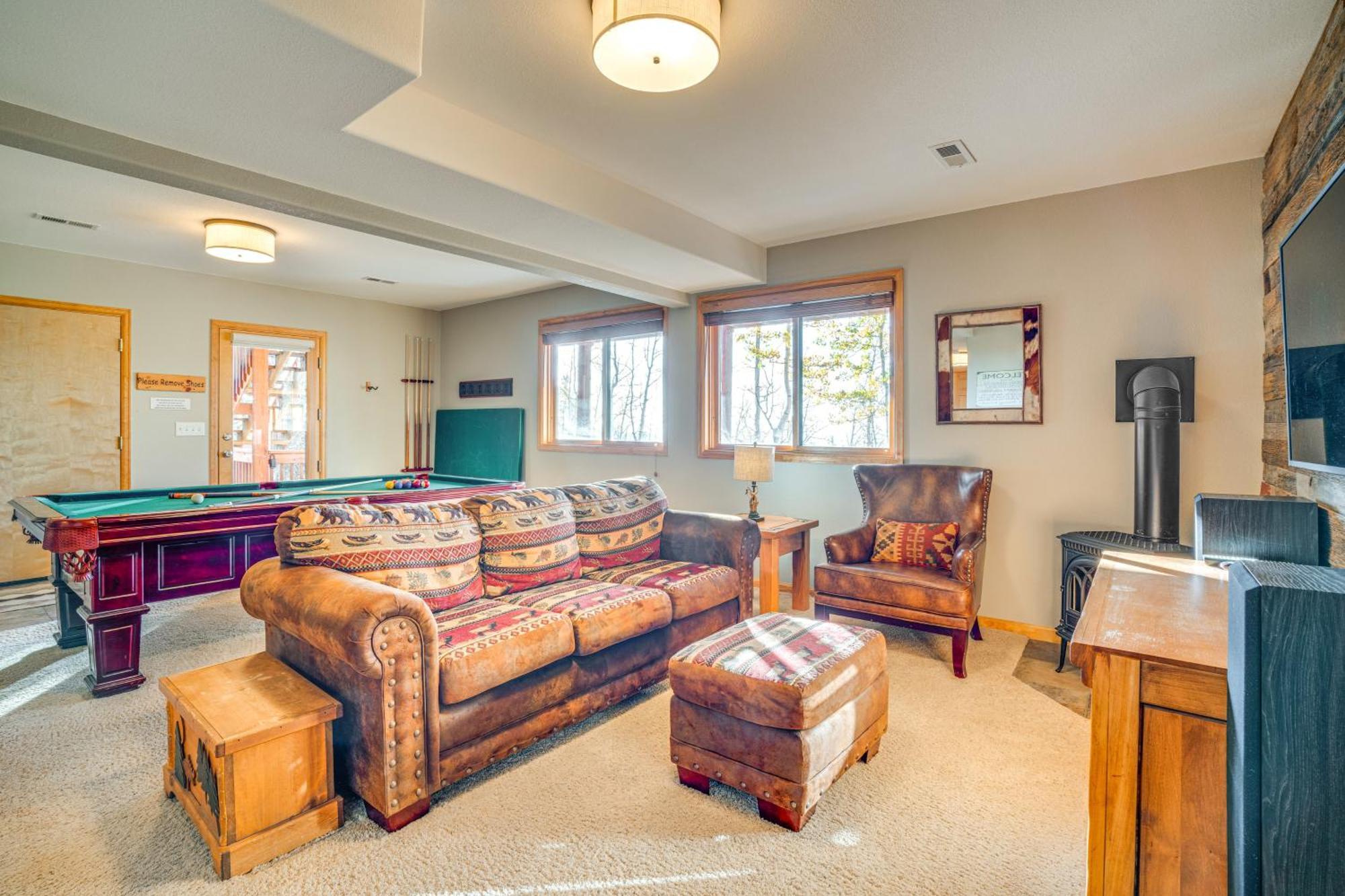 Luxe Mtn View, Deck And Grill Holiday home