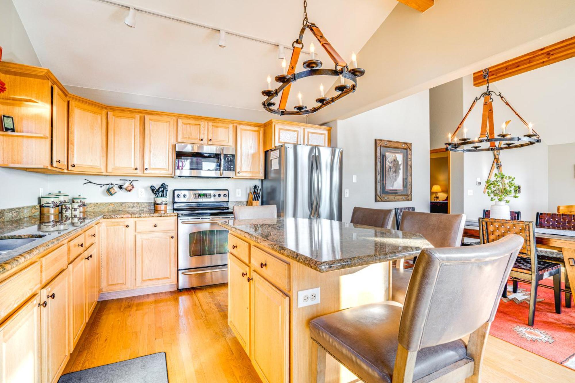 Holiday home Luxe Mtn View, Deck And Grill *