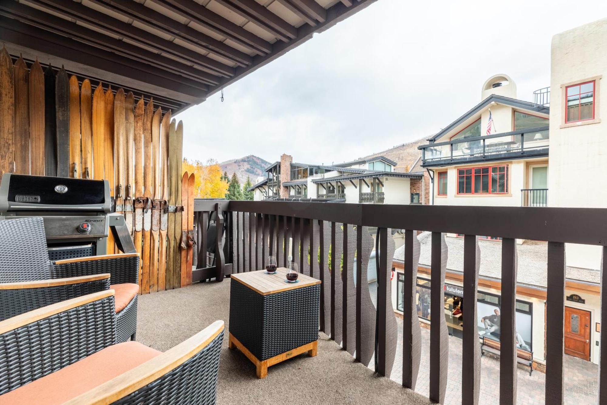 Aparthotel At