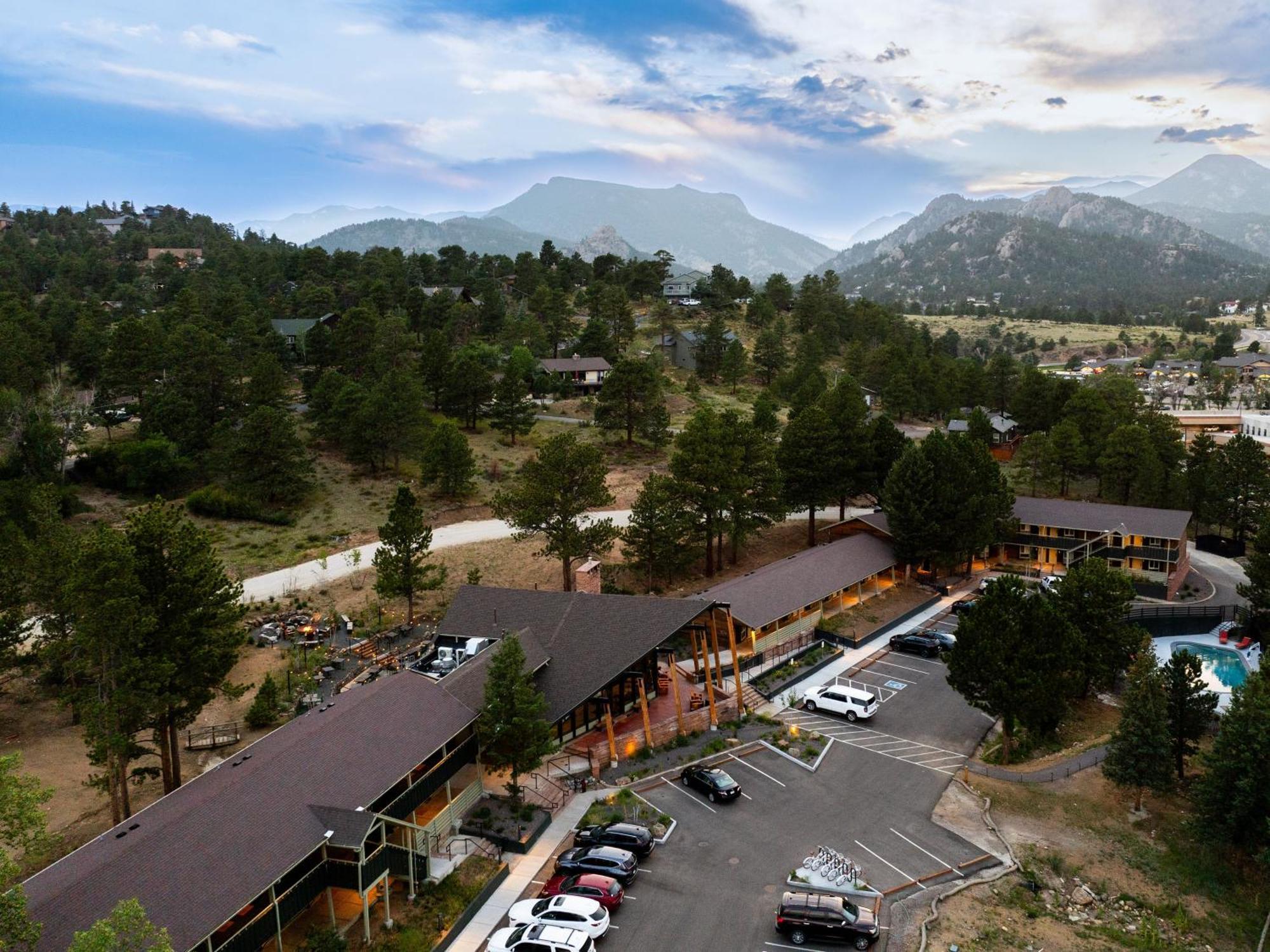 Hotel Trailborn Rocky Mountains