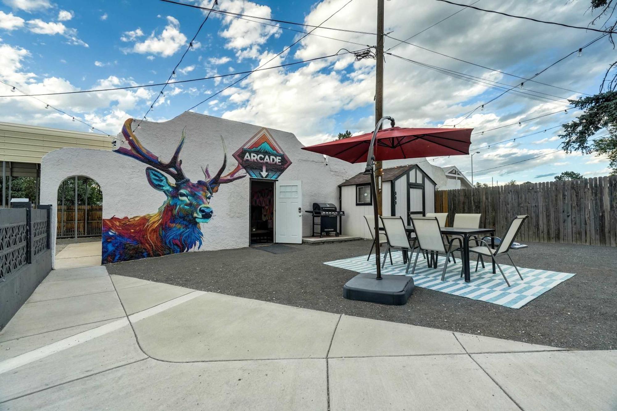Pikes Estate 5 Apts Fire Pit Big Groups 20+ * Colorado Springs