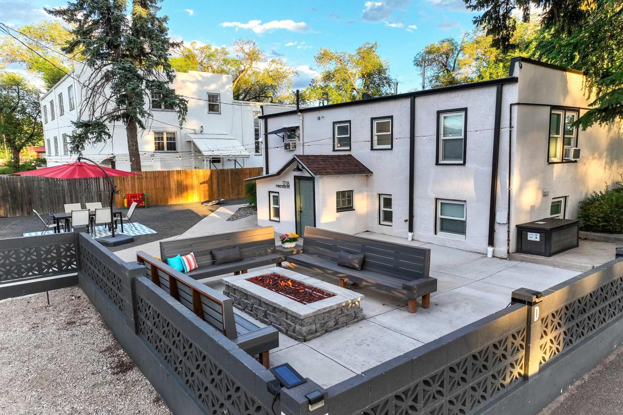 Pikes Estate 5 Apts Fire Pit Big Groups 20+ Holiday home