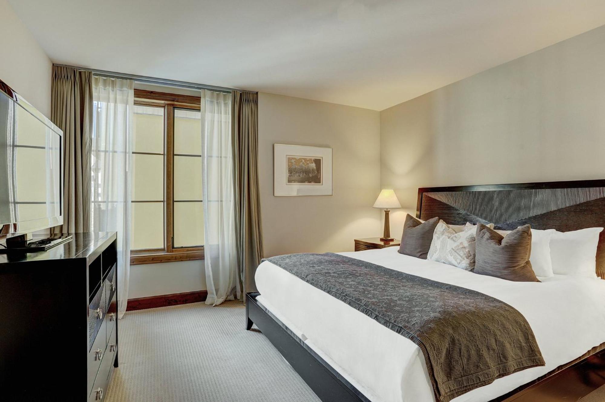 The Collection At The Ritz Carlton Residences Vail