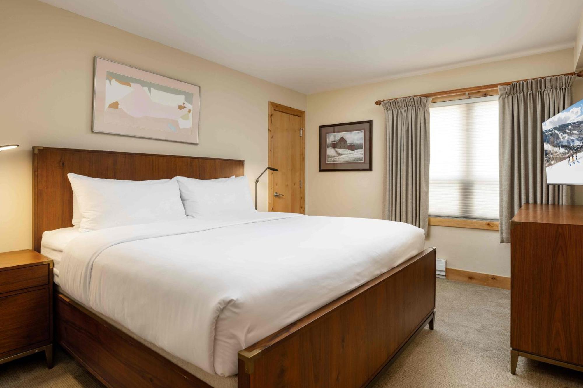 Hotel Montaneros In 4*