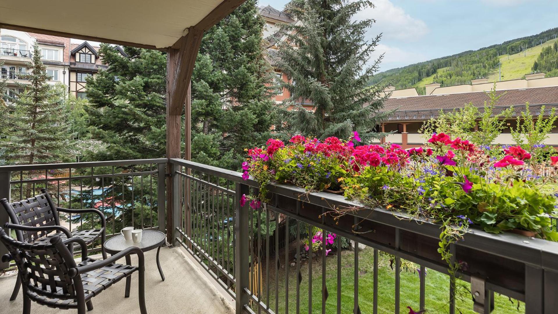 Hotel Montaneros In 4*